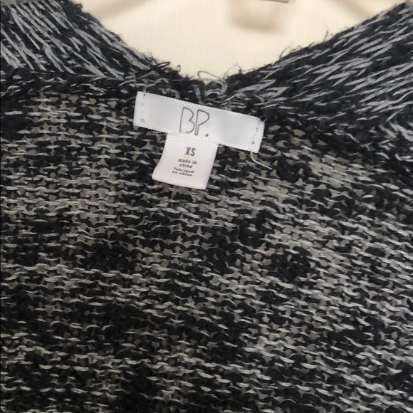 Nordstrom Cardigan - Picture 2 of 2